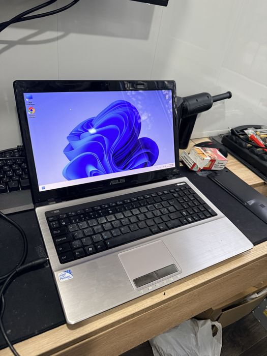 Ноутбук  ASUS навчання та розваги intel core i3 ssd 640 gb 8гб ддр