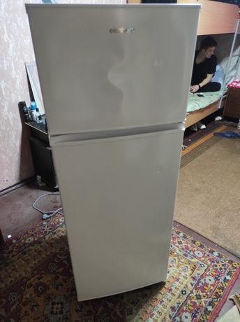 Холодильник elenberg