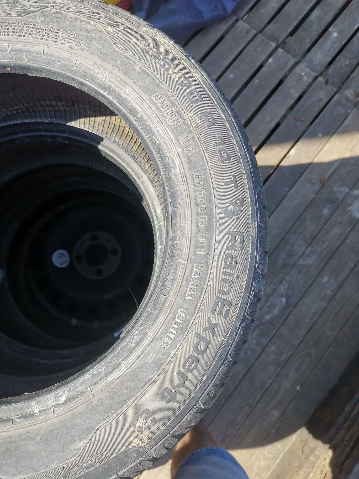 Opony letnie 165/70 r14 uniroyal