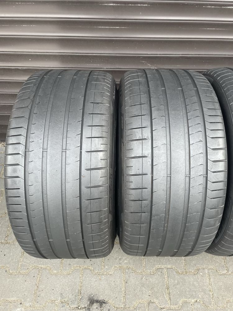 Opony Pirelli P Zero 325 35 ZR22 / 285 40 ZR22