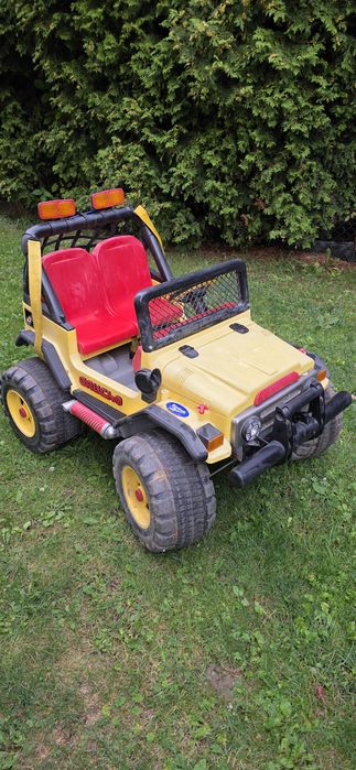 Jeep Gaucho Peg Perego elektryczny.