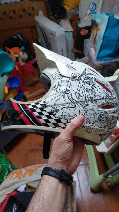 Capacete de DH Pro-Tec