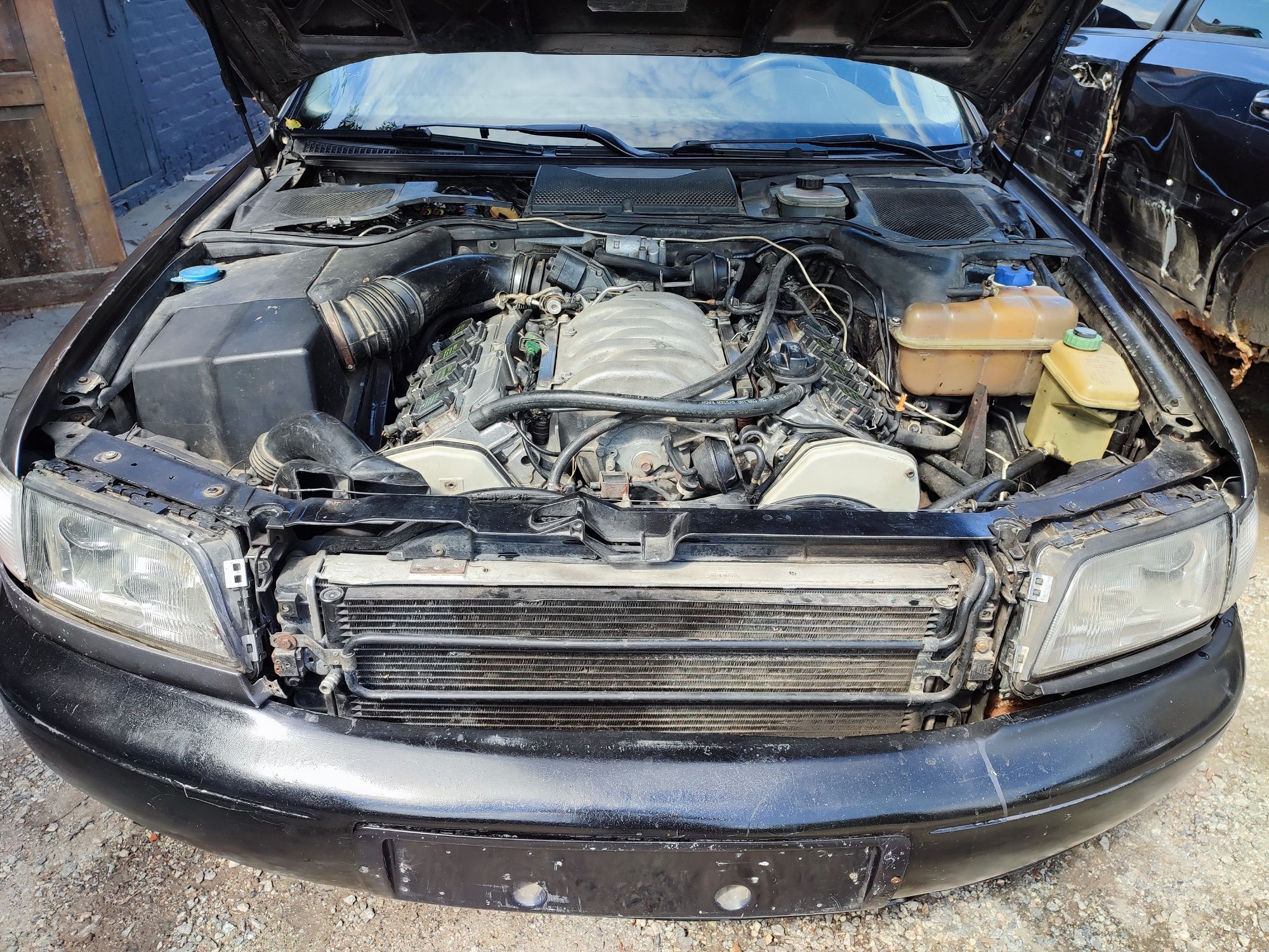 ЭБУ блок управления двигателем на Ауди А8 Д2 4.2 бензин Audi A8 D2 4,2