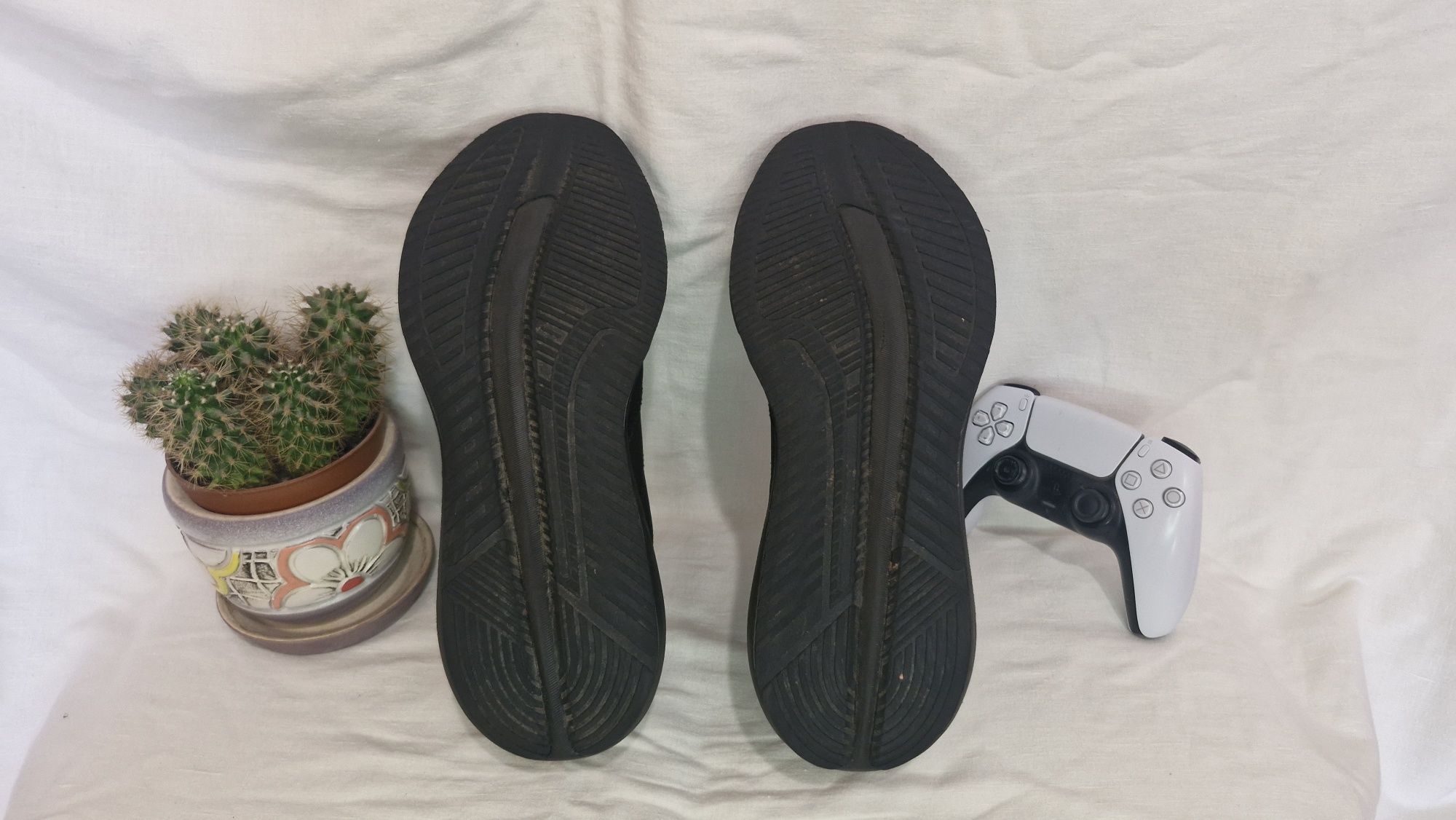 Кросівки Adidas Galaxy 7.Розмір 7