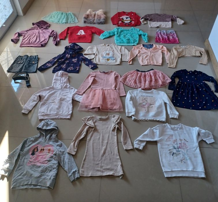 Duza paka ubranek 104/110/116