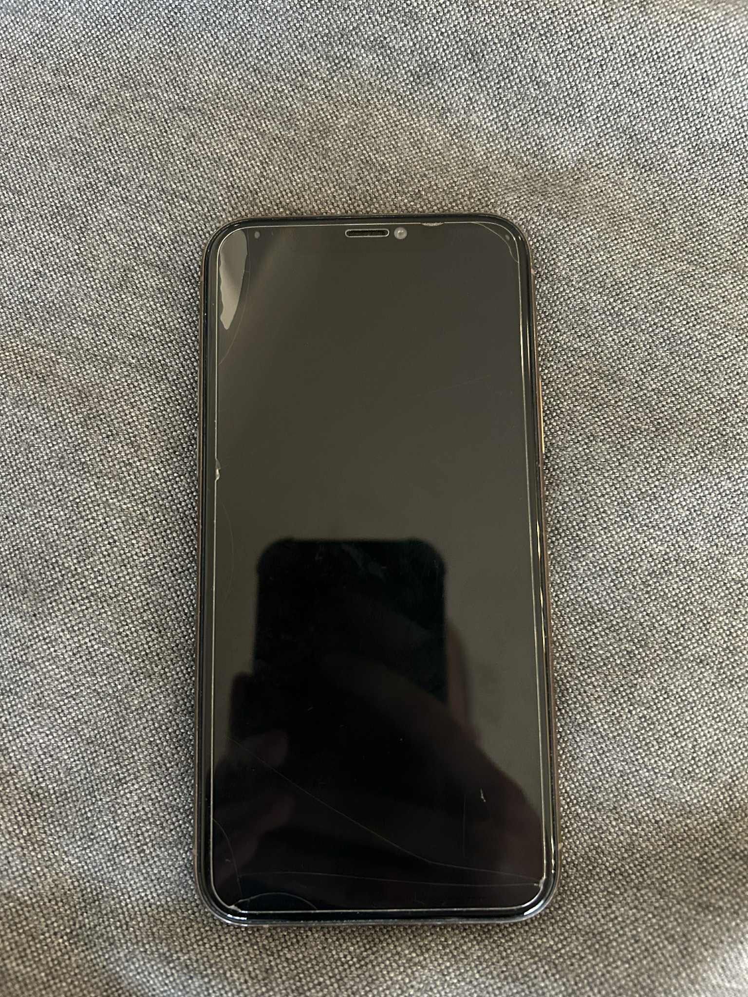 IPhone 11 Pro złoty