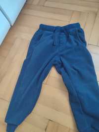 Granatowe spodnie dresowe dla chłopca rozmiar 92