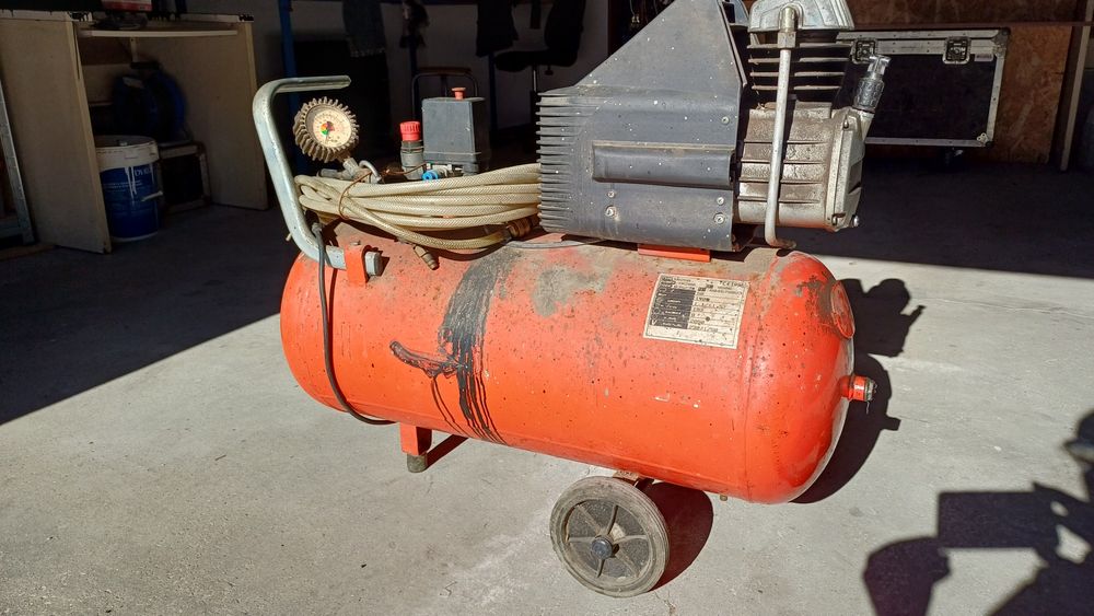 Compressor de ar de 100 Litros