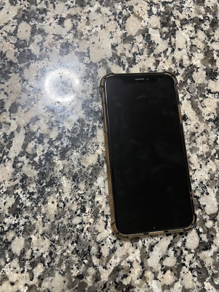 Iphone X- 64 Gb-partido