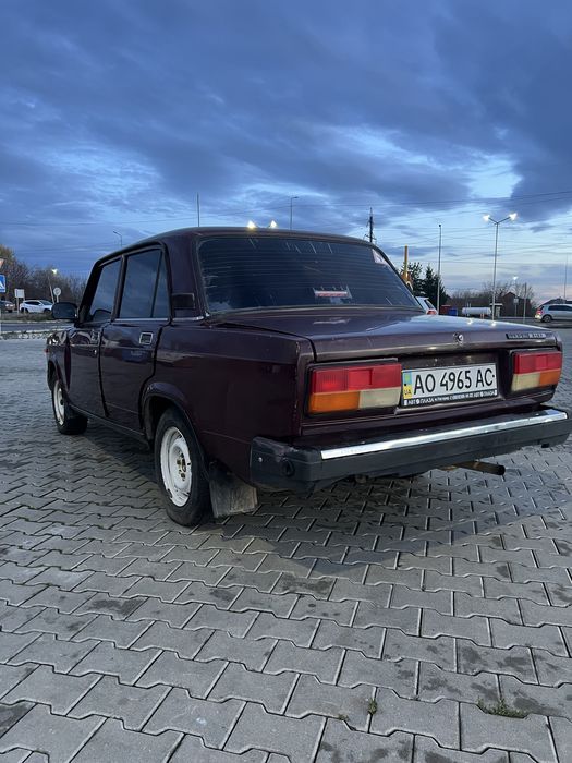 Продам ваз 2107 2005 рік