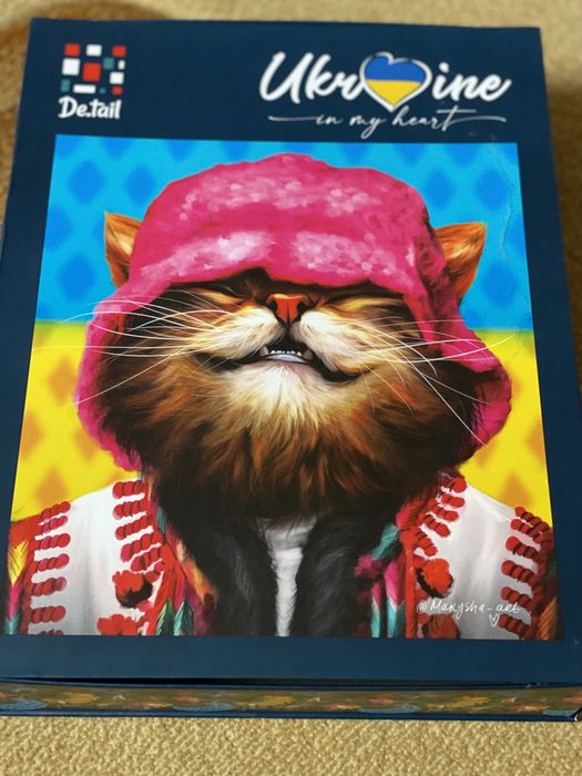 Пазли De.tail Радісний кіт у рожевій панамі 47х67 см 1000 шт