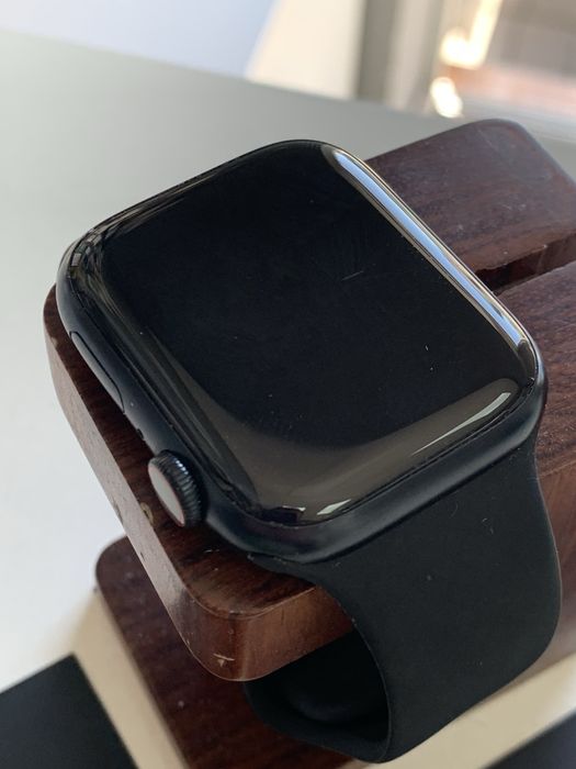 Оригінальні  apple watch series 7 45 mm