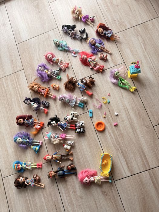 Lalki enchantimals ze zwierzatkami plus akcesoria