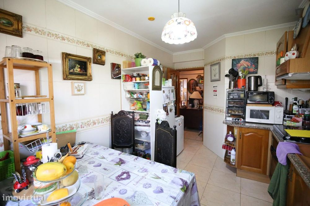 28316 - Quarto com cama de solteiro em casa com...