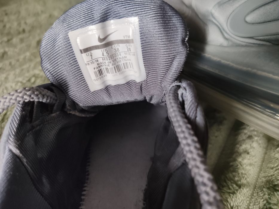 Кросівки Nike Air Max 720