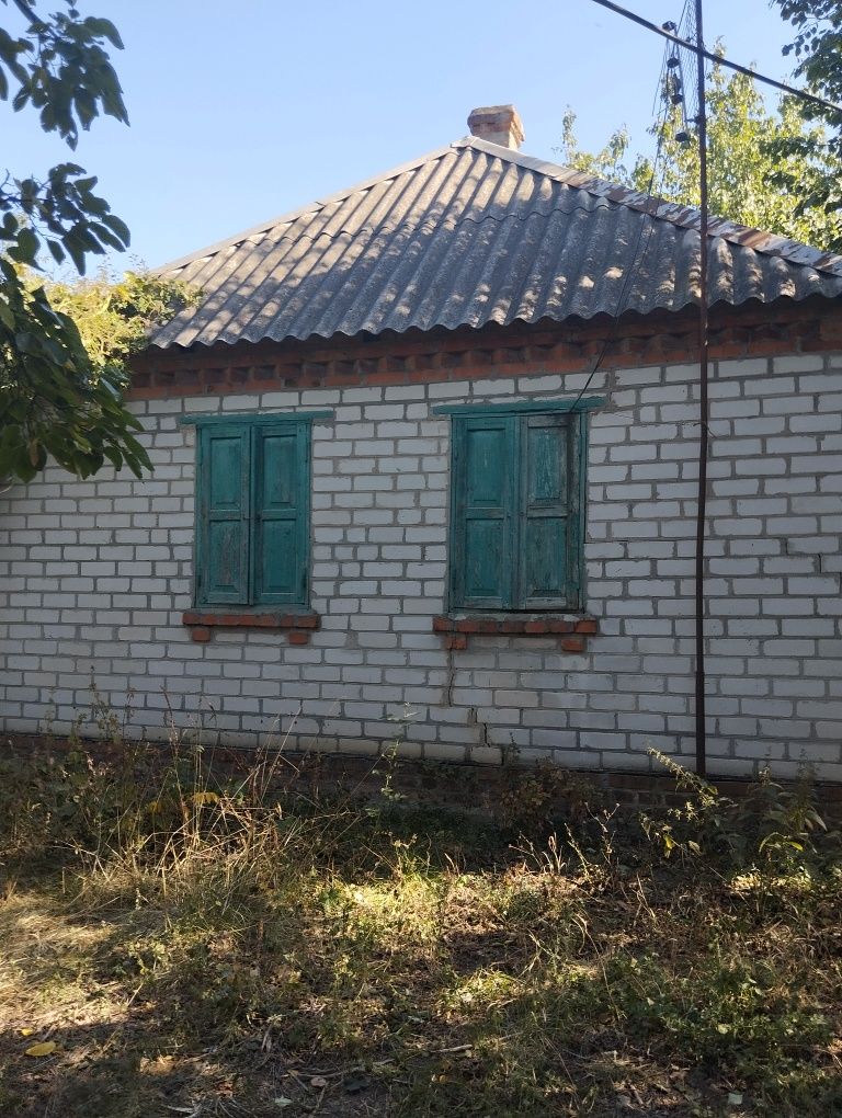 Продам дом Нововодолажский район.