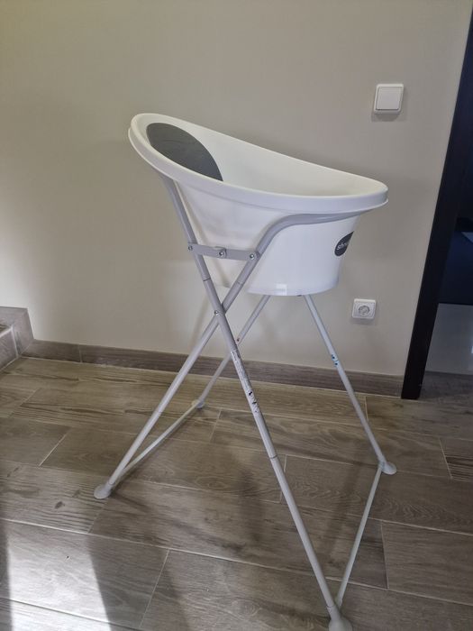 Banheira Shnuggle com suporte