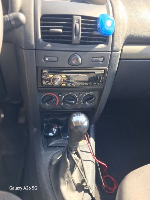 Clio 1.5 dci 3portas 5 lugares