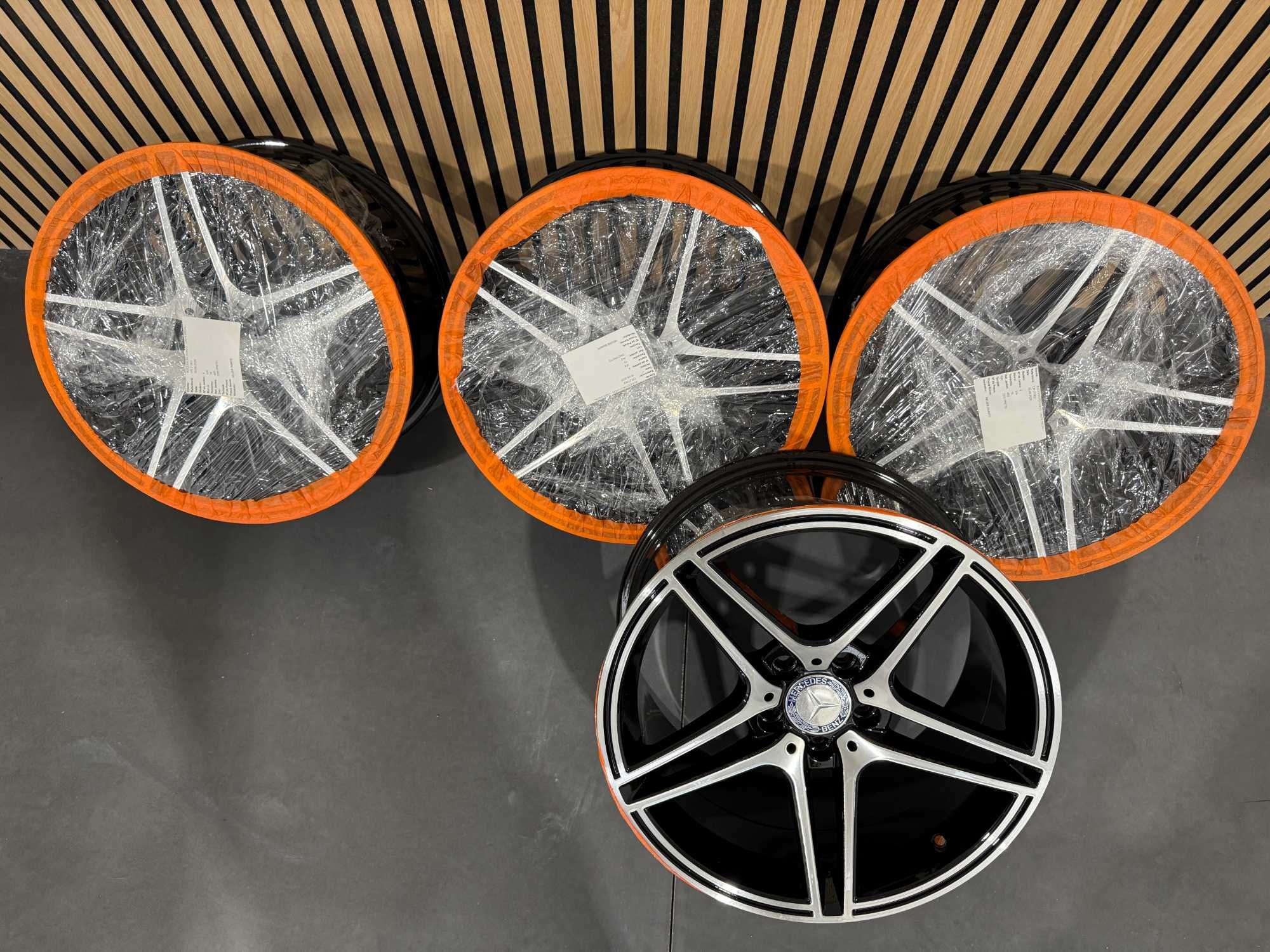 Jantes Mercedes 18 iguais a novas