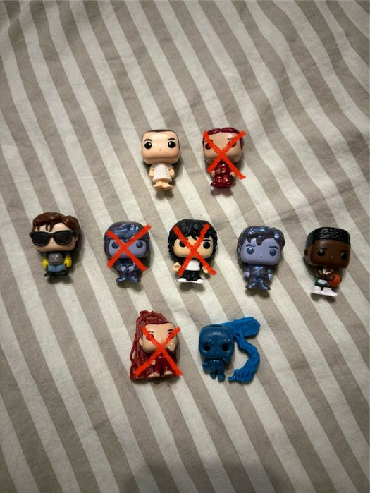 Фігурки Kinder Joy Stranger Things