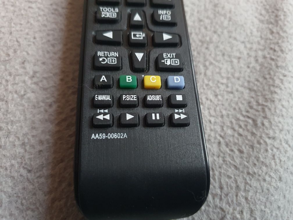 Nowy pilot do każdego tv Samsung led lcd oled qled