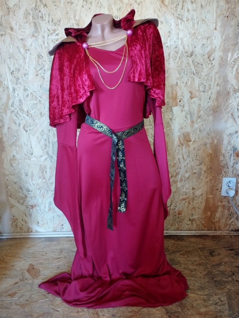 Костюм верховной жрицы средневековое платье колдунья