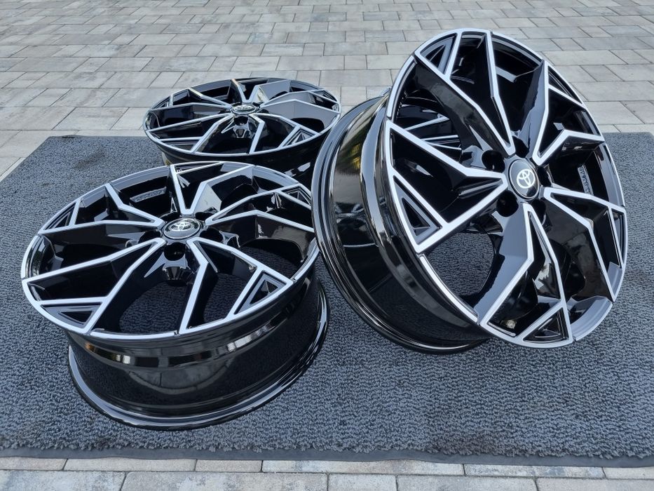 Nowe 18 " Toyota felgi alu C-HR Yaris Cross Auris Corolla RAV4 Camry