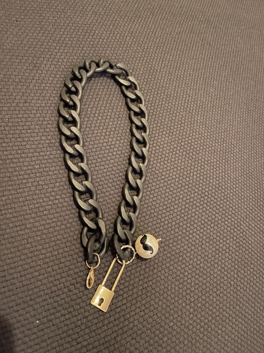 Colares Zara varias cores