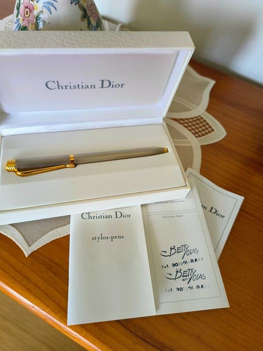 Caneta Esferográfica Christian Dior completamente Nova, nunca usada