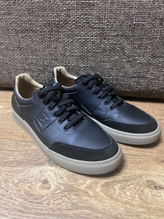 Шкіряні мокасини/кеди/туфлі