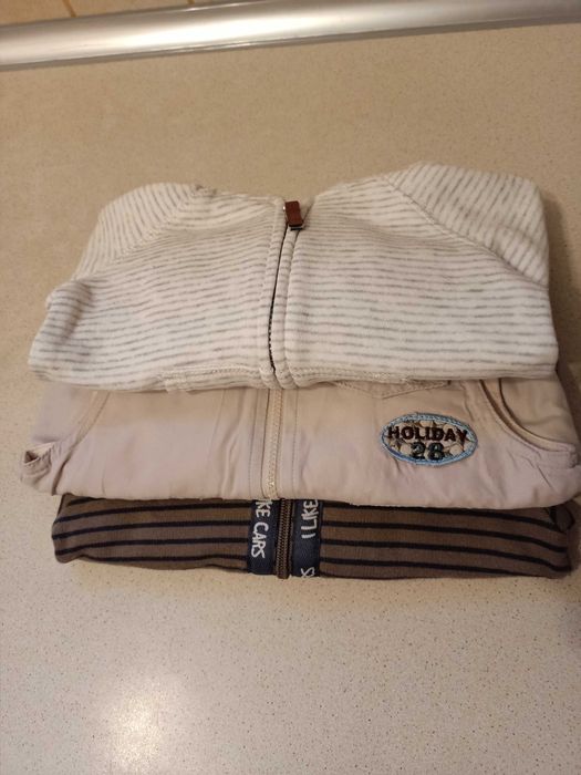 Zestaw paka Bluzy rozpinane rozsuwane bezrękawnik r 62 - 68