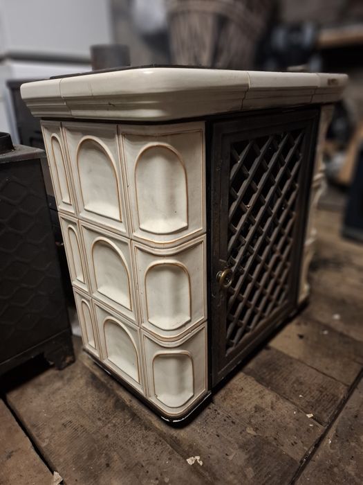 Ozdobny piecyk olejowy