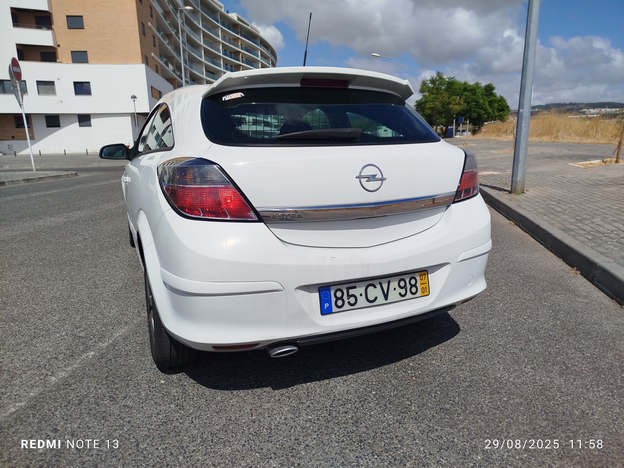 Opel Astra Comercial 1,9 CDTIGTC  150 Cv's Sport M6 3799