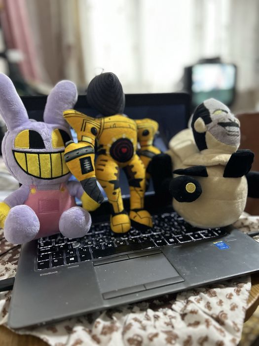 Продам новы игрушки с мультика