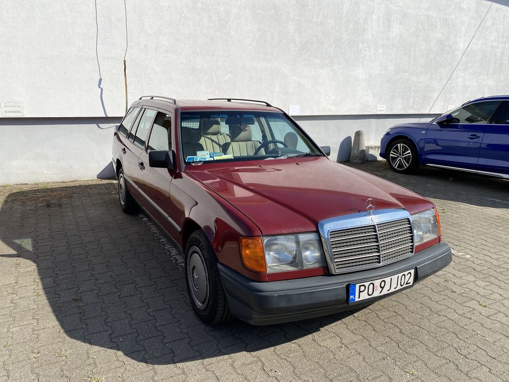 Mercedes-Benz W124