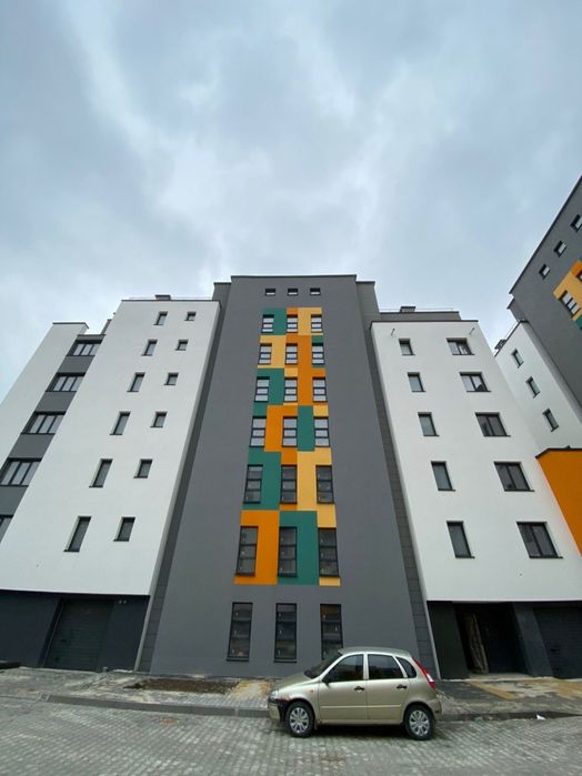 Збудована  1 кімнатна,з гардеробом ,район каскад   Велес Метро