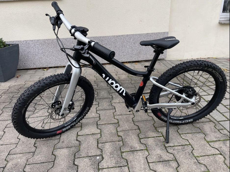 Rower Woom 4 OFF, Czarny najlepszy rower dziecięcy.