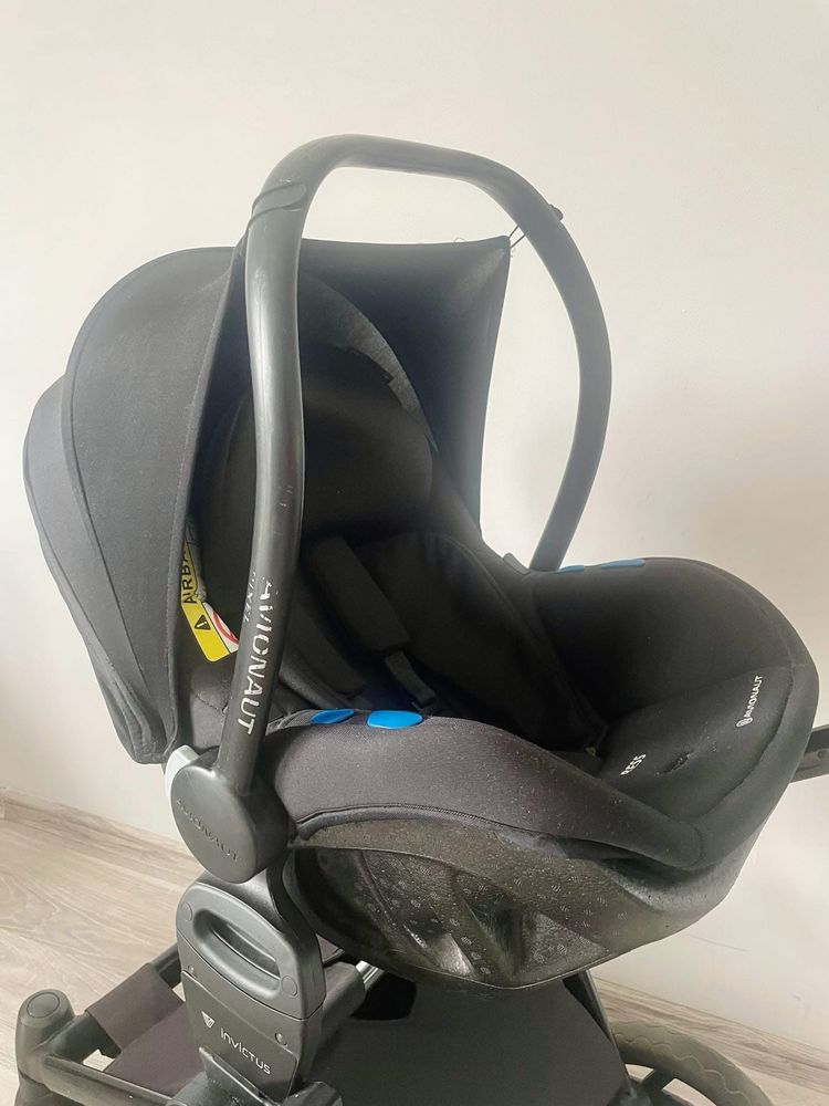 Wózek Invictus V- Pram