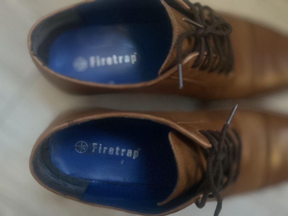 англійські шкііряні  черевики  Firetrap 43 р