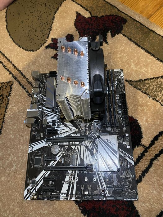 Продається комплект материнської плати, процесора, башні, озу