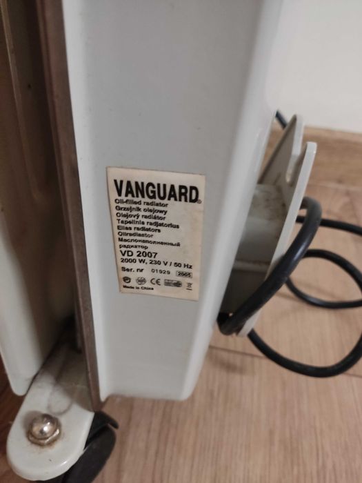 Grzejnik olejowy elektryczny 2000W