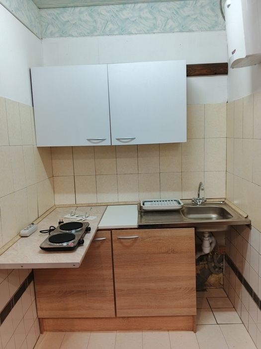 Здам посуточно квартиру в с.Лютіж.