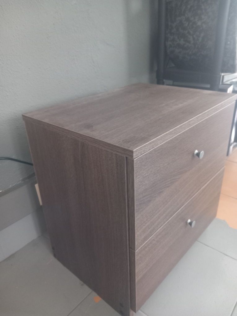 Mesa de cabeceira
