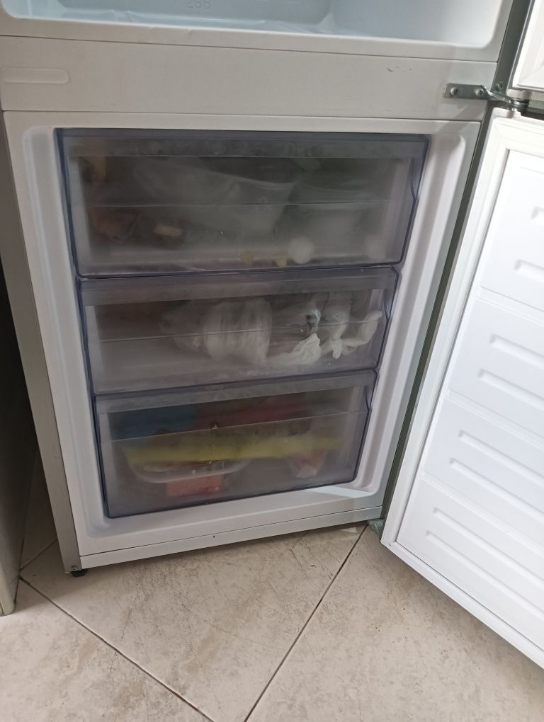 Frigorifico Combinado Inox