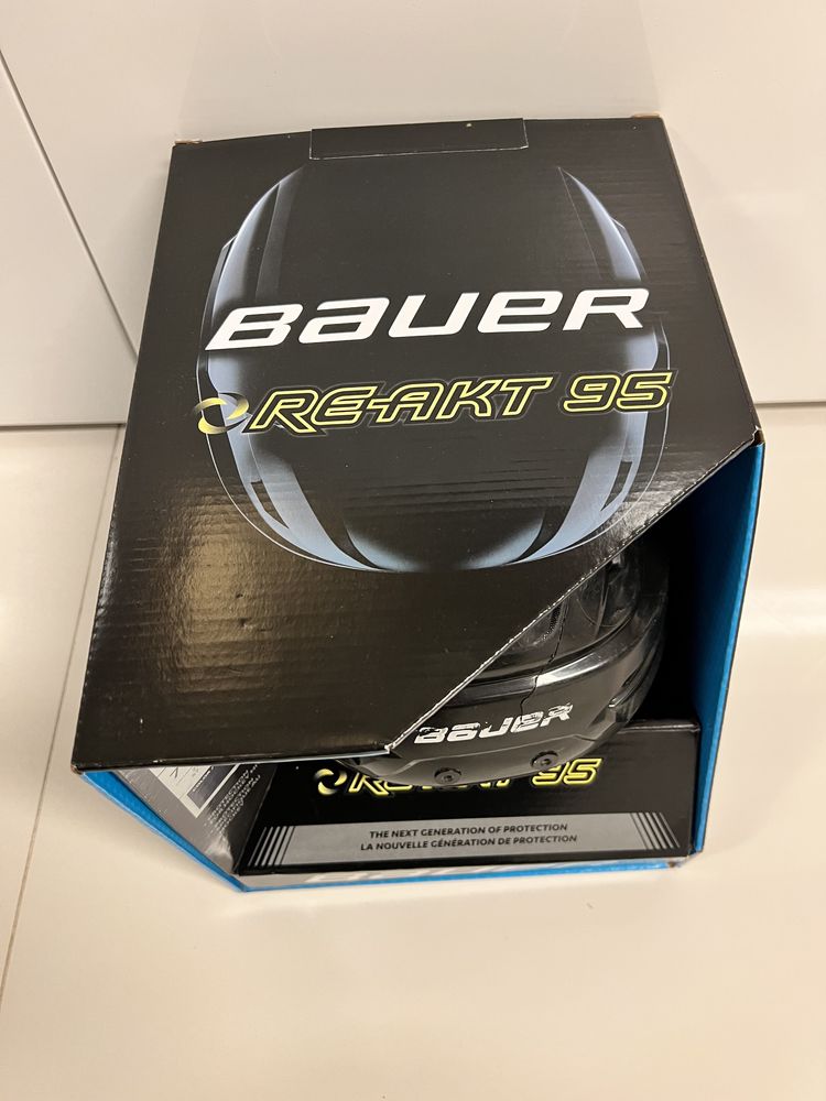 Capacete Bauer RE-AKT 95 Preto L - Usado