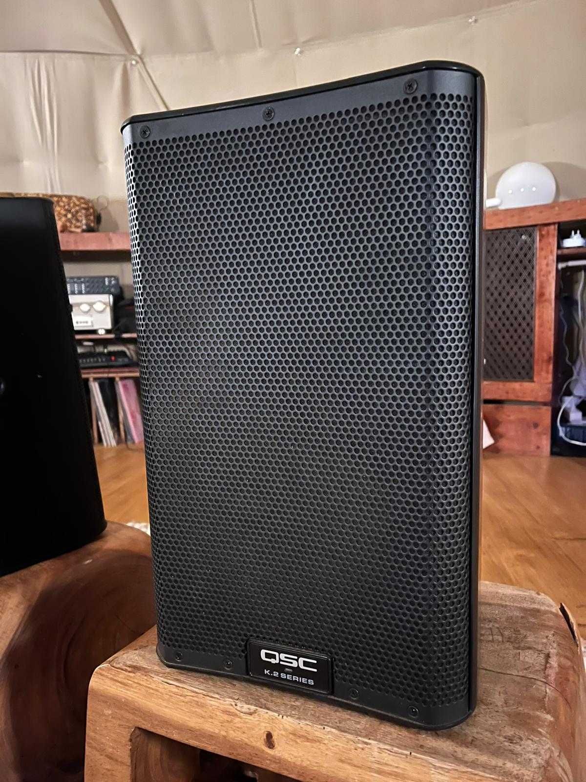 QSC k8.2 (como novo)