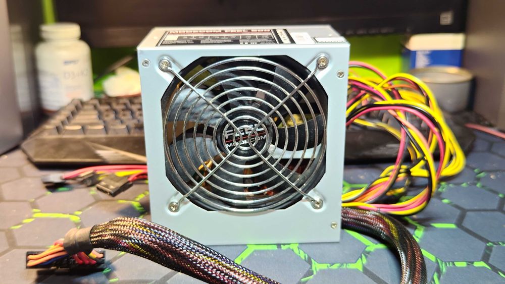 Zasilacz ATX Modecom Feel 500W