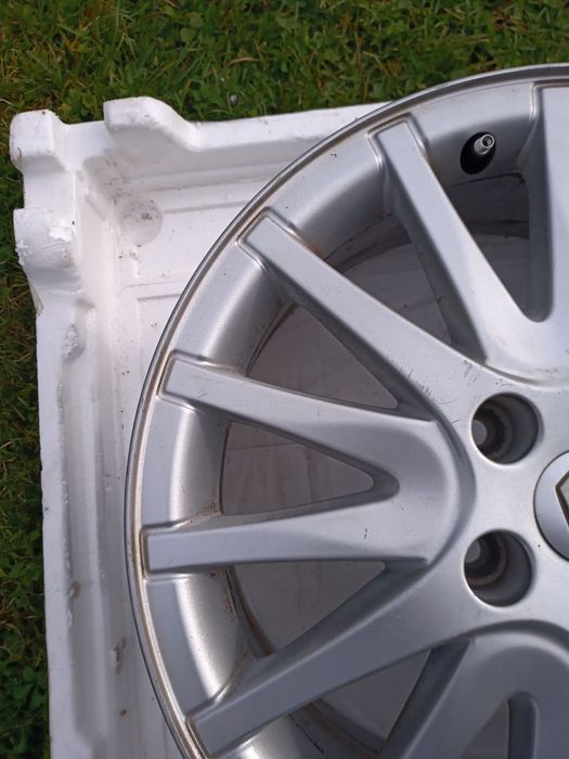 Renault laguna III felga aluminiowa R 17
