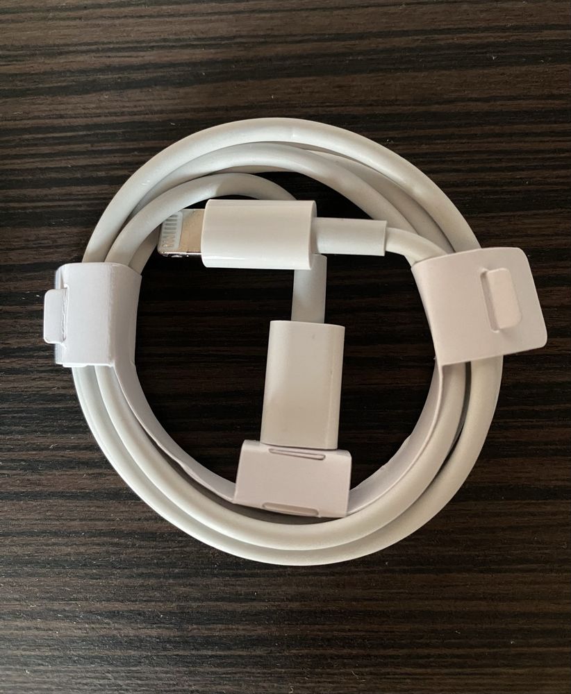 Szybka ładowarka do iPhone. Zasilacz 20w + kabel USB c Lightning 1 m