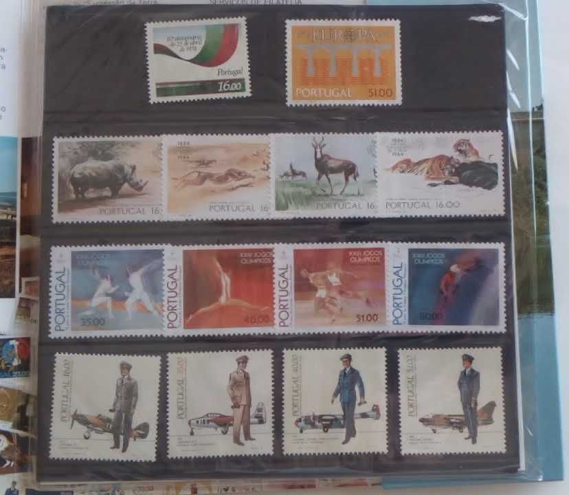 Carteira anual selos Portugal 84